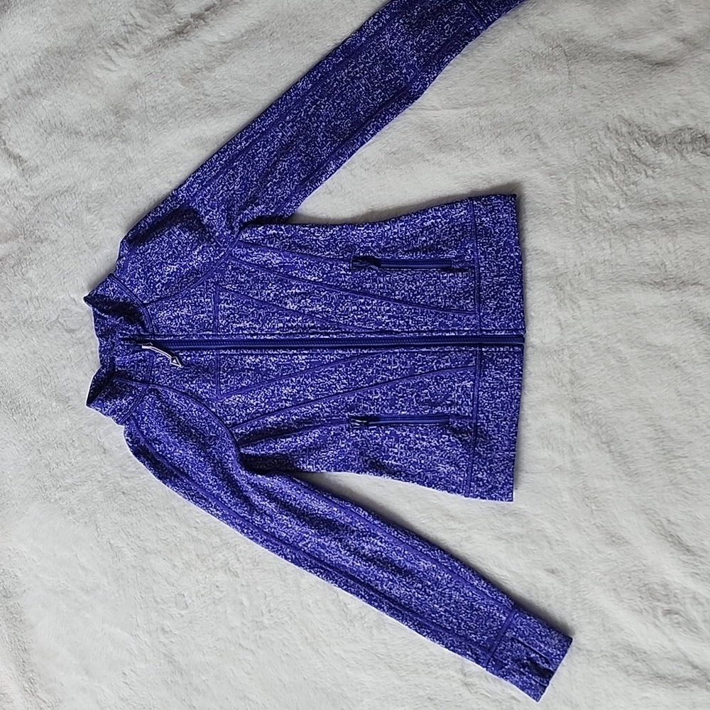 EUC Ivivva Girls Jacket, Zipper Pockets, Thumb holes, Purple, 10